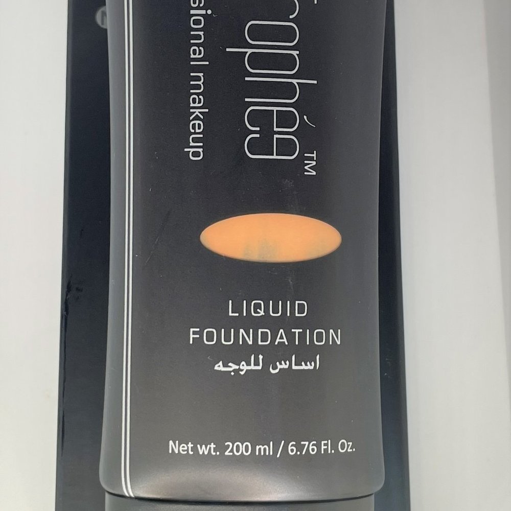 Le Trouphea Professional Makeup Liquid Foundation